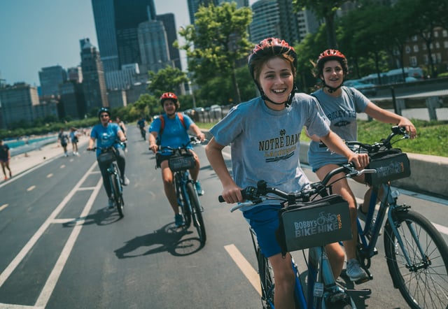 Chicago: Downtown Family Food Tour mit dem Fahrrad mit Sightseeing