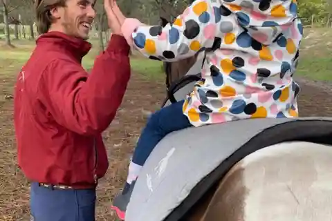 Aveiro: Passeios a cavalo em uma fazenda pedagógica