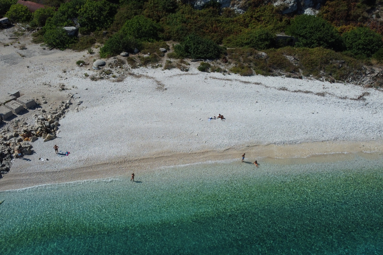 Clare: Excursión en lancha rápida por la isla de Sazan y Karaburun y buceo con tuboVerano 2026 KZ