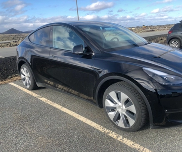 Reykjavik: Private Transfer to/from Keflavík Airport
