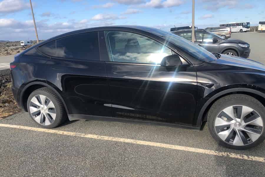 Reykjavik: Privater Transfer zum/vom Flughafen Keflavík (KEF). Foto: GetYourGuide