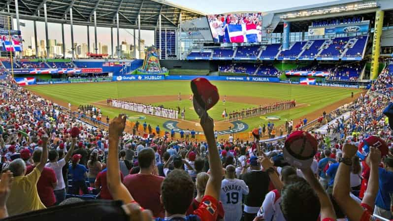 IT'S PLAY TIME AT LOANDEPOT PARK! MIAMI MARLINS AND MICCOSUKEE