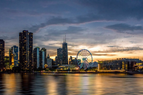 Chicago: Crucero panorámico de 1,5 horas por el lago al atardecer