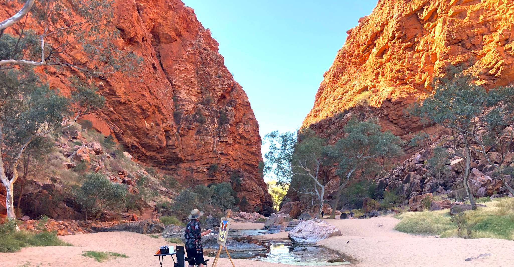 Alice Springs, Simpsons Gap Sunset Clase de pintura acuarela - Hizvo