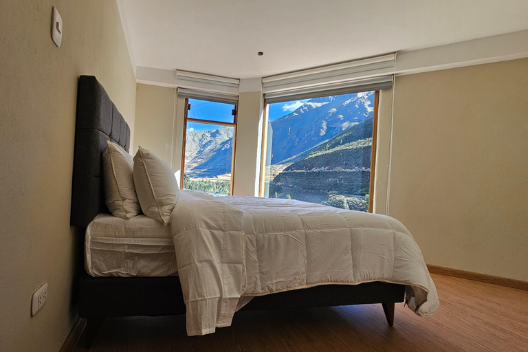 Q’eswachaka & Rainbow Mountain overnight at Amaru TreeHouse