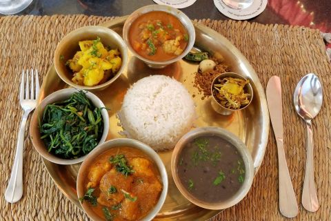 Kathmandu: Private Cooking Class with Transfers and Lunch