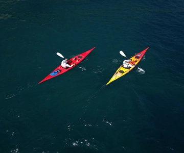 Amalfi Coast: Caves & Hidden Beach Kayak & Snorkeling Tour