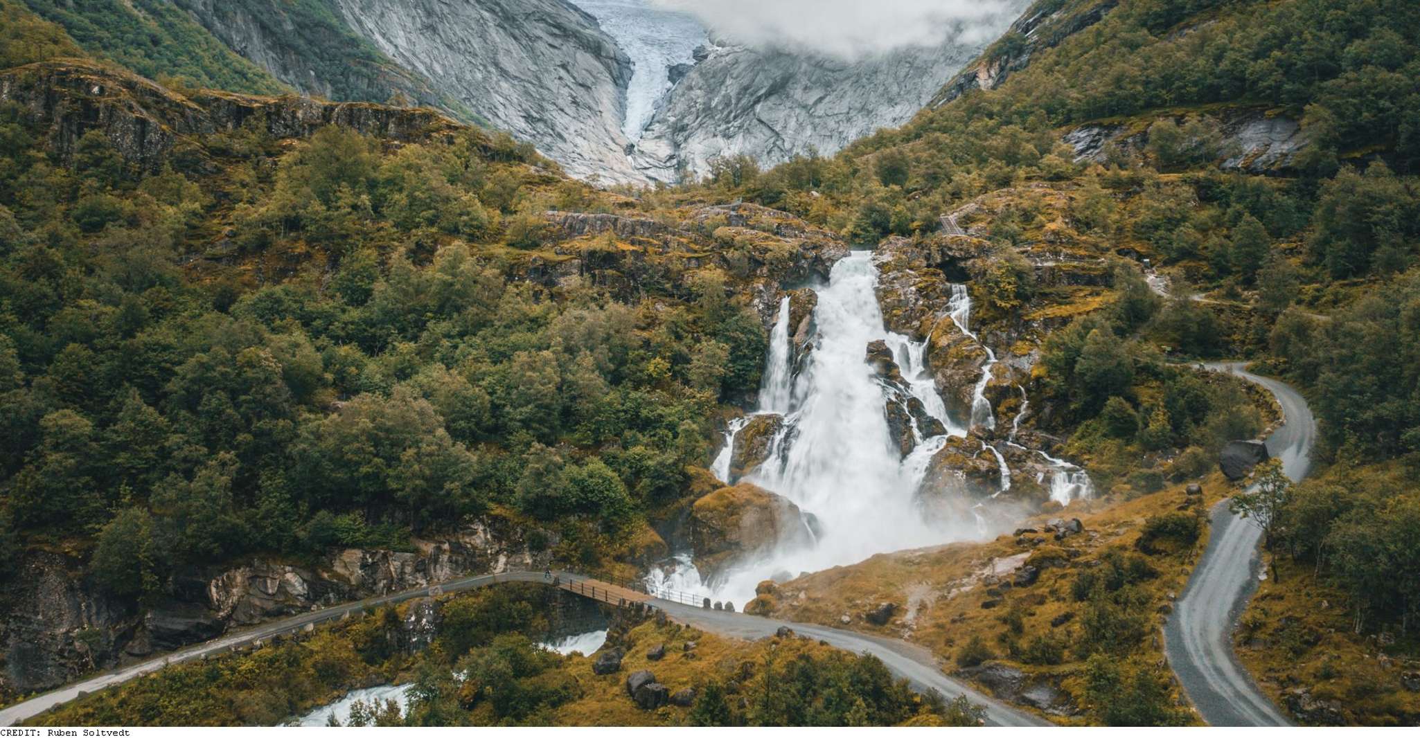 The Spectacular Briksdal Glacier - Housity