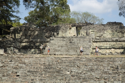 Ruinas mayas de Copán desde San Pedro Sula