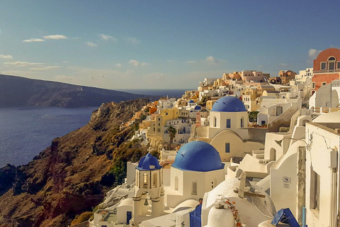 Santorini: Excursión Privada a la Isla con Cata de Vinos y Cena