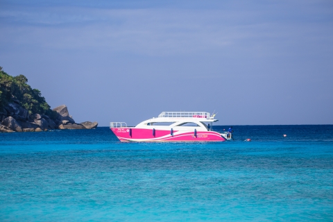 Van Phuket: Similan-eilanden snorkelen per catamarantour