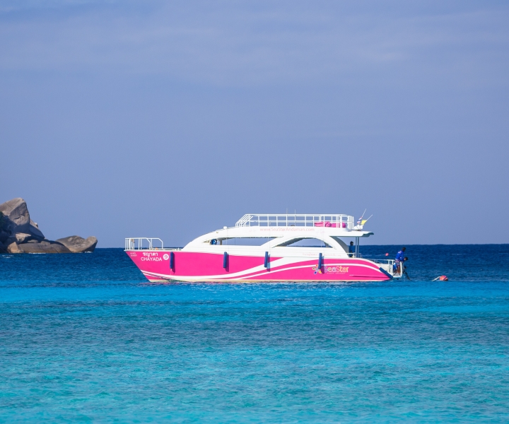 Similan Islands: Boat Trip with Snorkeling and Lunch