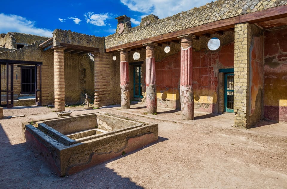 Vanuit Napels Priv Transfer Herculaneum En Pompeii Retour Getyourguide