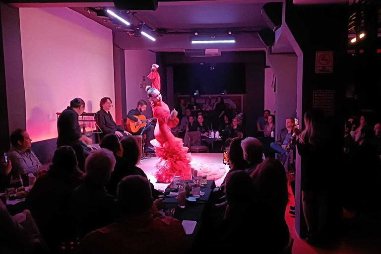 Mexico City: Flamenco Tablao Live Show & dinner Premium option