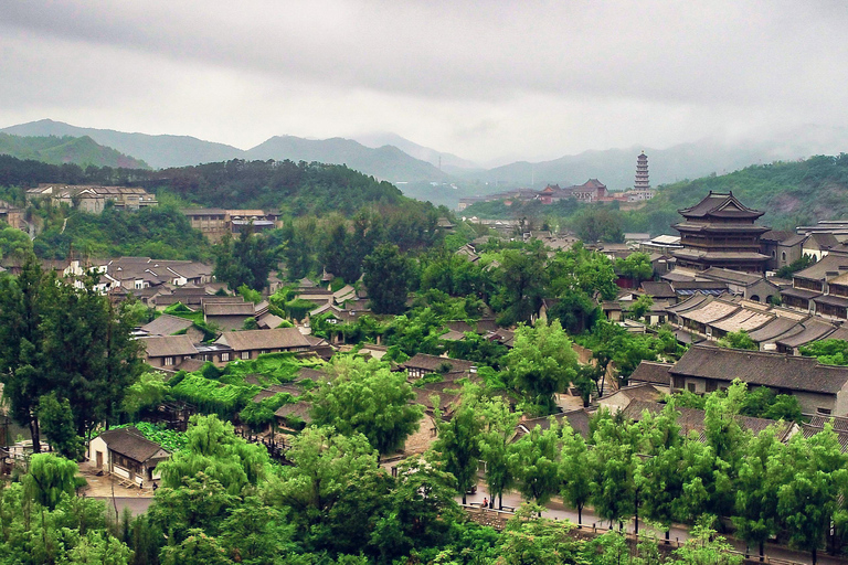 Beijing: Simatai Wall & Gubei Town with Multilingual Guide ES, IT, FR, DE Mutianyu, Simatai & Gubei All Inclusive