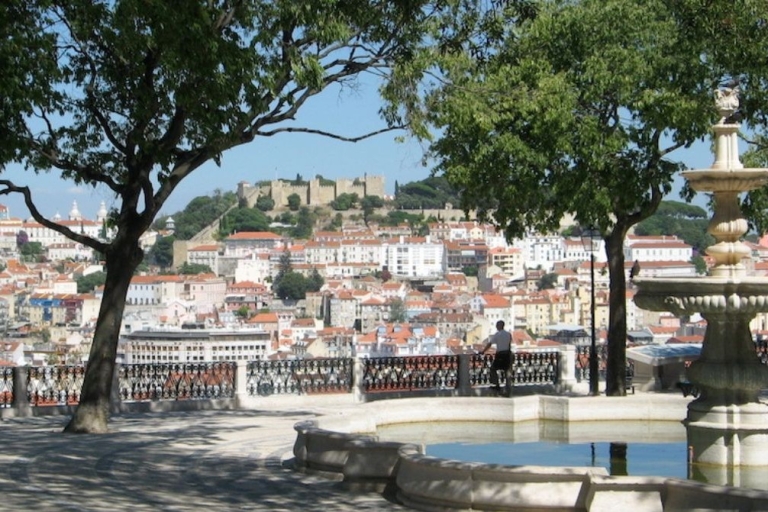 Lisbon by Tuk-Tuk: 2 Hour Guided Tour Group of 1-6