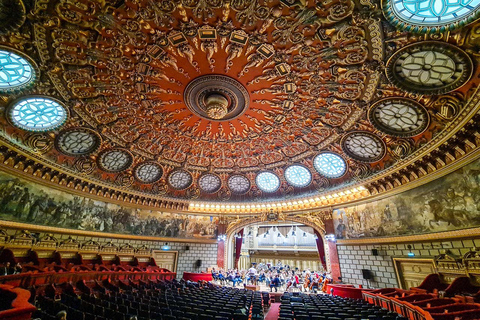 Bucharest: Small Group Walking and Public Transport Tour