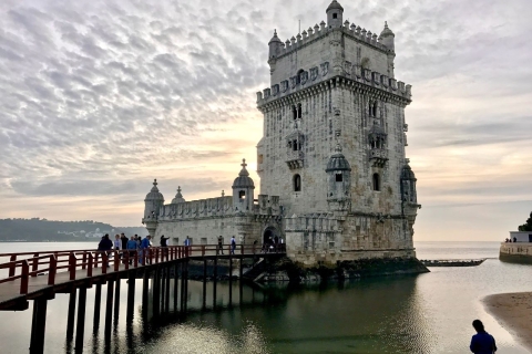 Lisbonne: visite privée d'une journée complète de 6 heures en tuk tukVisite privée d'une journée complète en tuk tuk pour les groupes de 1 à 6