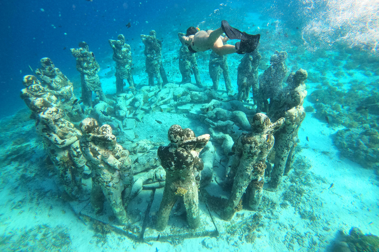 Gili Trawangan: Privates Schnorcheln (Korallen, Statuen, Schildkröten)