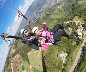 From Medellín: Paragliding Tour with GoPro Photos & Videos