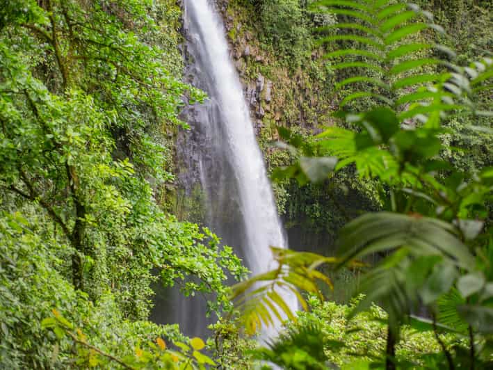 La Fortuna Fortuna Fortuna Βόλτα με άμαξα στον καταρράκτη και