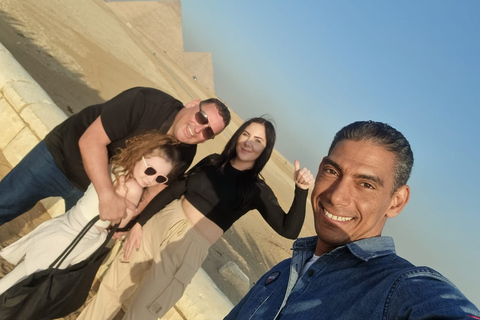 Excursion d'une journée aux pyramides de Gizeh et au Sphinx, à Saqqara et à Memphis