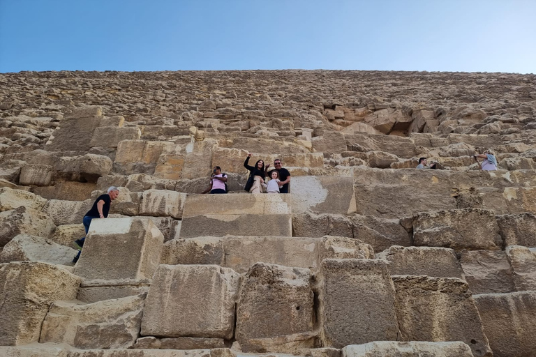 Excursion d'une journée aux pyramides de Gizeh et au Sphinx, à Saqqara et à Memphis