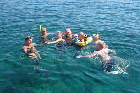 Chania Town: Glass-Bottom Boat Cruise to Thodorou & Lazareta Chania Town: Glass-Bottom Boat Cruise to Thodorou & Lazaret