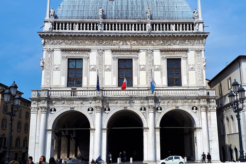 Milan: Brescia &amp; Franciacorta Guided Tour with Wine Tasting