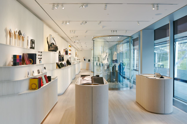 Hamburg: MONTBLANC HAUS & Manufacture Public Guided Tour