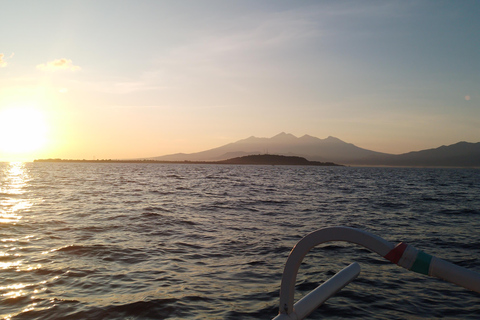 Gili Trawangan : Private Snorkeling Sunrise and Sunset Tour