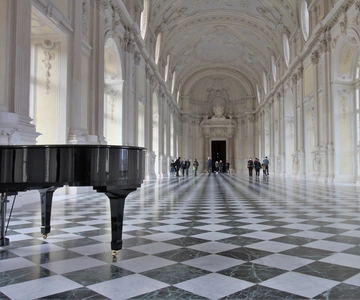 Toegangsbewijs La Venaria Reale en hop-on hop-off bustour