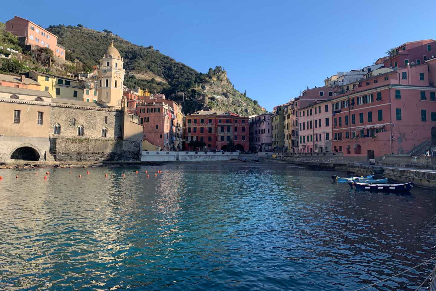 Florence: Cinque Terre Day Trip with Optional Street Food