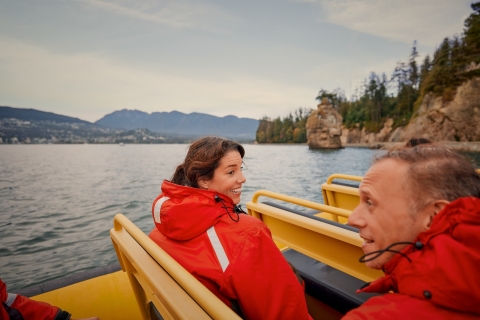 Sea Vancouver: zwiedzanie miasta i dzikiej przyrody RIB TourZwiedzanie nabrzeża nad morzem w Vancouver [Miasto i dzika przyroda]