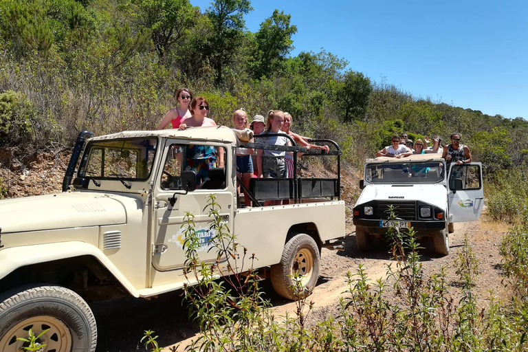 Depuis Albufeira : safari tout-terrain en 4x4 et dégustation de vins dans les vignobles