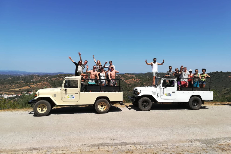 Depuis Albufeira : safari tout-terrain en 4x4 et dégustation de vins dans les vignobles