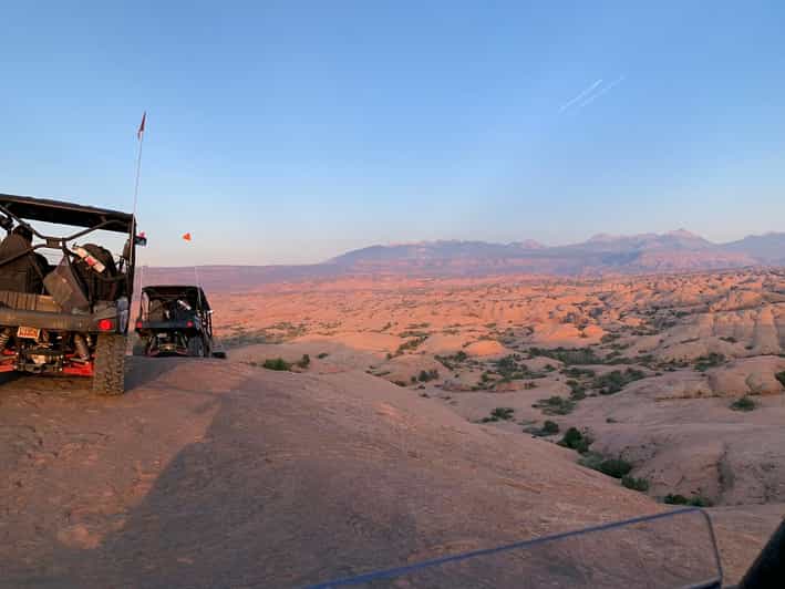 Moab: 4.5-Hour Self-Drive Hells Revenge & Fins N'Things Tour