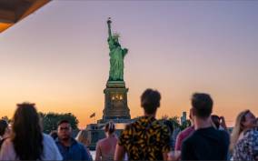 NYC: Statue of Liberty Sunset Cruise Skip-the-Line Ticket