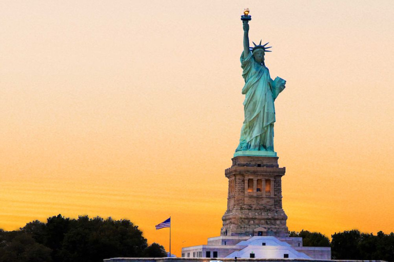 NYC: Statue of Liberty Sunset Cruise Skip-the-Line Ticket