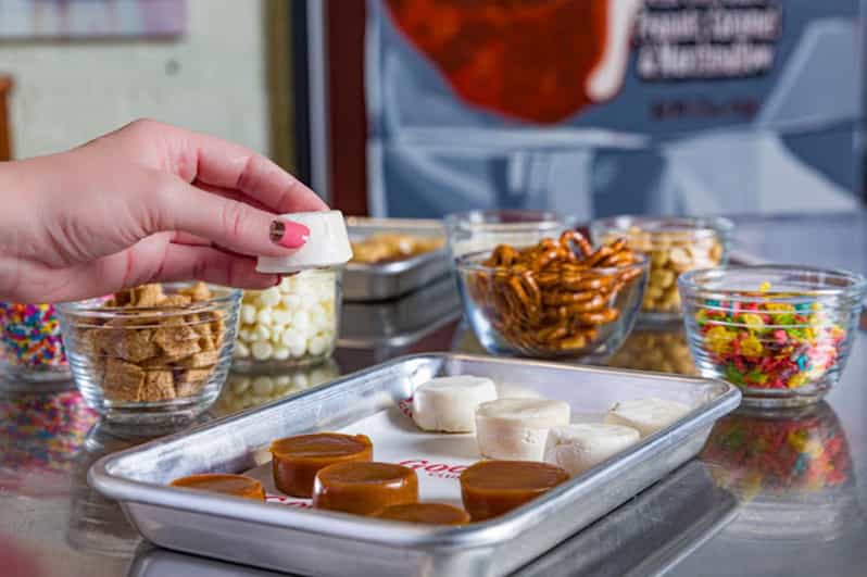 Nashville Goo Goo HandsOn Chocolate GetYourGuide