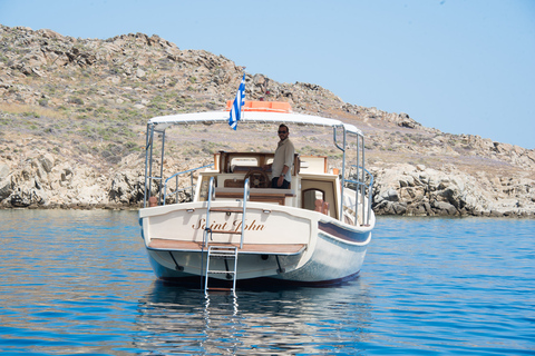 Mykonos : Croisière privée sur un bateau traditionnel en bois