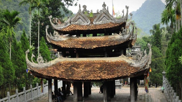 Hanoi: Day Trip to Perfume Pagoda Small-Group Tour