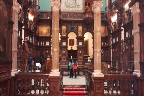 Bucarest: Peles y el Castillo de Drácula en Viaje Privado de un Día