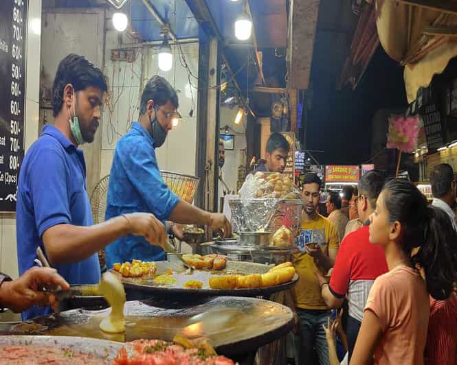 Agra: Old City Food Tour with Local Guide and Tastings