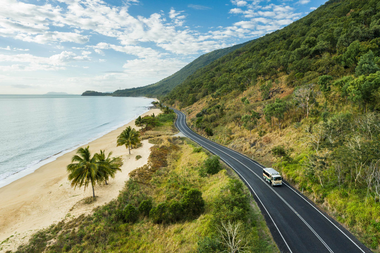 Cairns : Circuit de 2 jours de la Grande Barrière de Corail et de la forêt tropicale de Daintree