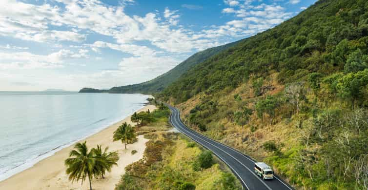 Cairns: 2-Day Great Barrier Reef & Daintree Rainforest Tour