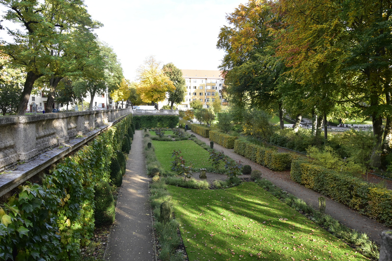 Berlijn: Neukölln-wandeltochtBerlijn: Neukölln Rondleiding door een expert