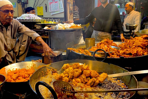 Delhi: tour a piedi del cibo di strada della vecchia Delhi con degustazioniDelhi: tour a piedi del cibo di strada della vecchia Delhi con trasferimenti