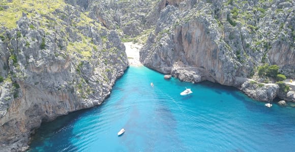 Soller: Sa Calobra & Cala Tuent Speedboat Tour