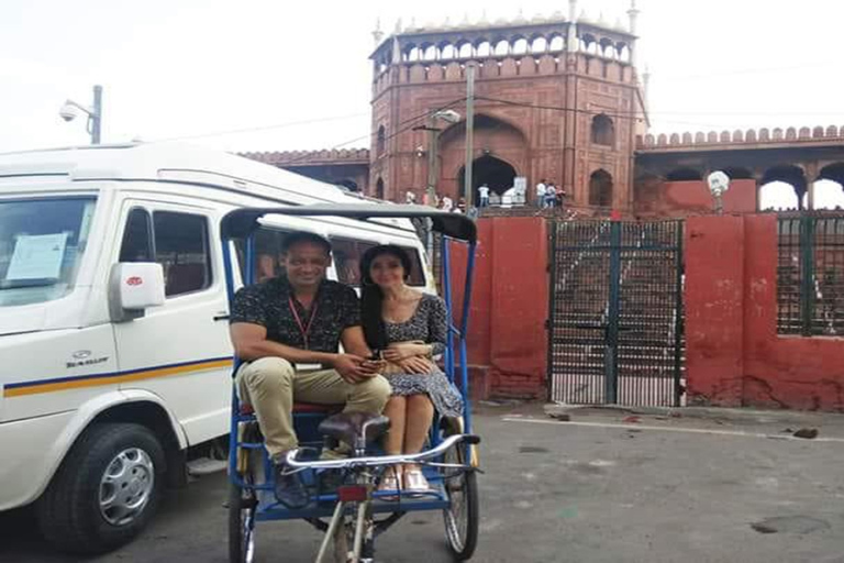 Delhi: Privat dagsutflykt Old &amp; New Delhi med transfer4 timmar - Old Delhi Tour med med AC-bil, förare och guide